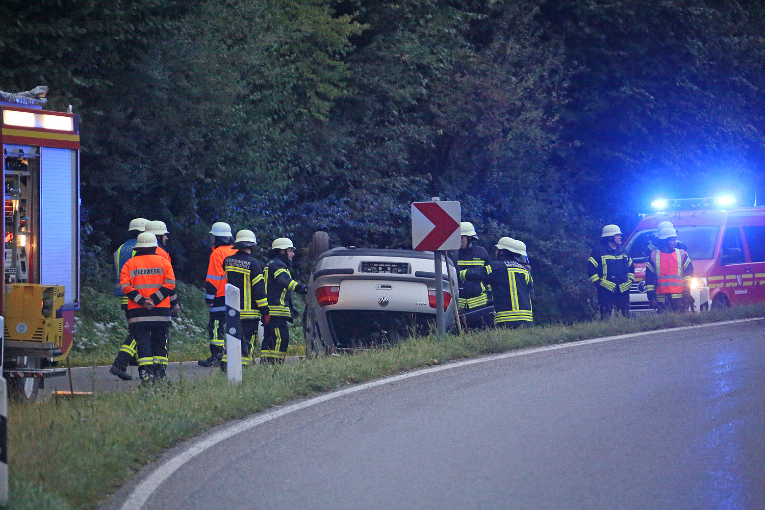 Autofahrer übersteht Unfall Leicht Verletzt