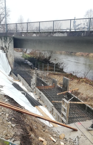 Arbeiten für Hochwasserschutz-Mauer haben begonnen